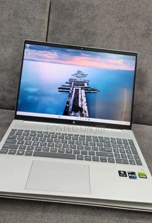 New Laptop HP Pavilion 15 16GB Intel Core i7 SSD 1T