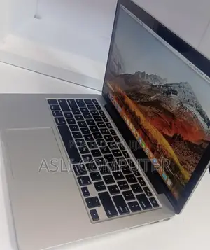 New Laptop Apple MacBook Pro 2013 8GB Intel Core i5 SSD 256GB