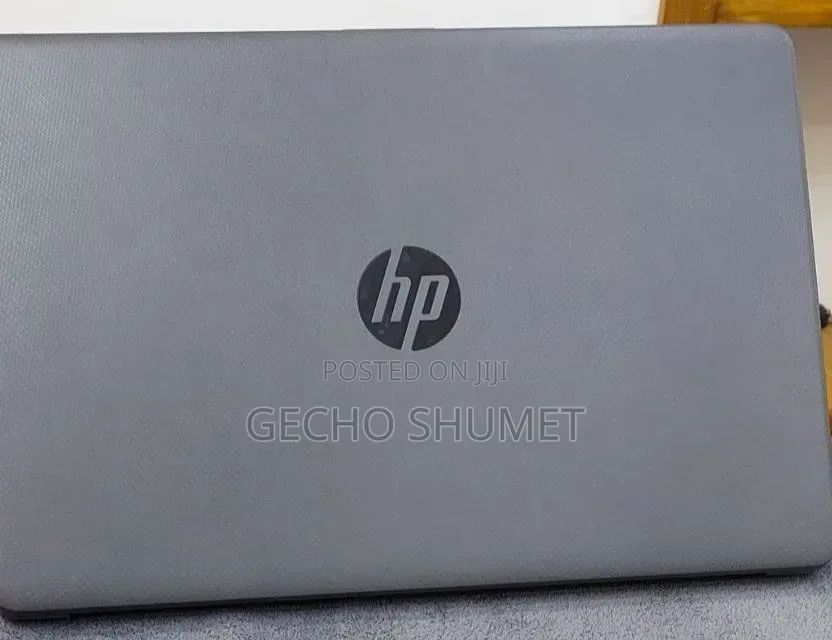 New Laptop HP 240 G9 16GB Intel Core i5 HDD 1T