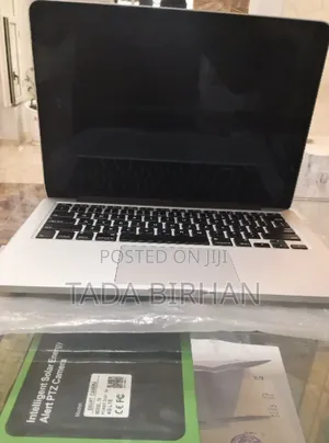 Laptop Apple MacBook 2013 8GB Intel Core i5 SSD 256GB