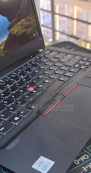 New Laptop Lenovo ThinkPad T14s Gen 2 16GB Intel Core i7 SSD 512GB