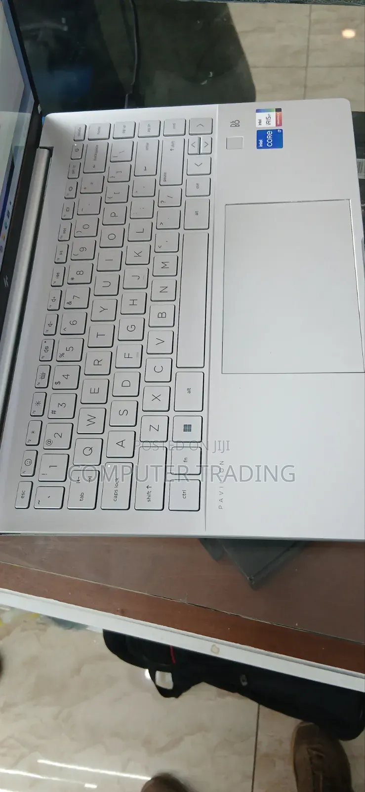 New Laptop HP Pavilion 17 16GB Intel Core i7 SSD 512GB