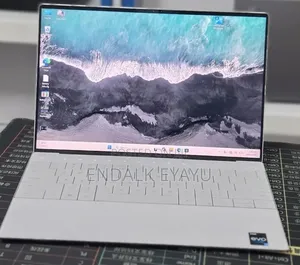 New Laptop Dell XPS 13 16GB Intel Core i7 SSD 512GB