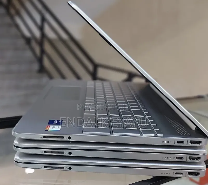 New Laptop HP Stream Notebook 16GB Intel Core i7 SSD 512GB