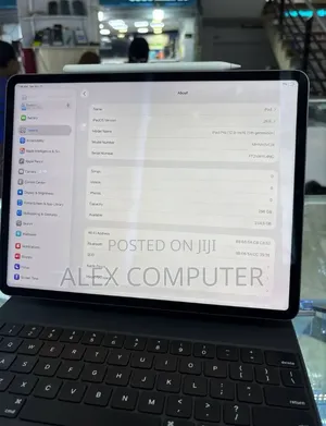 New Apple iPad Pro 12.9 (2021) 256 GB