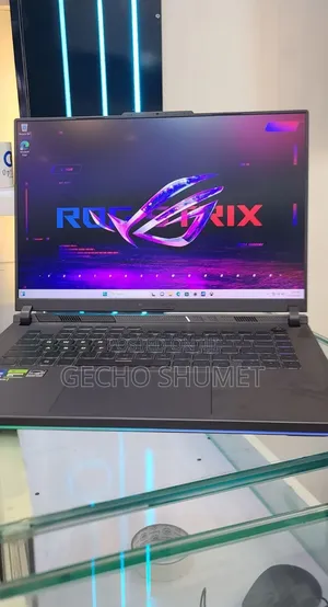 New Laptop Asus ROG Strix G16 16GB Intel Core i7 SSD 1T