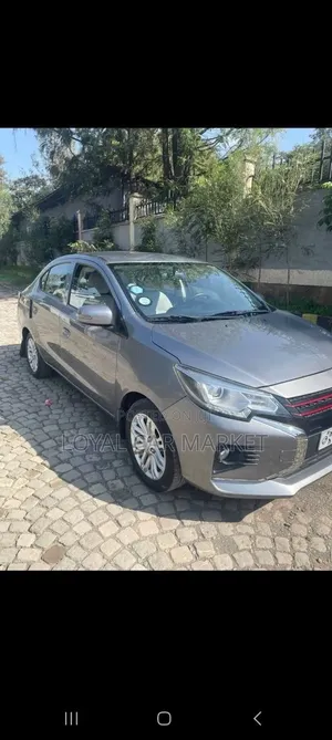 Mitsubishi Attrage 2021 Gray