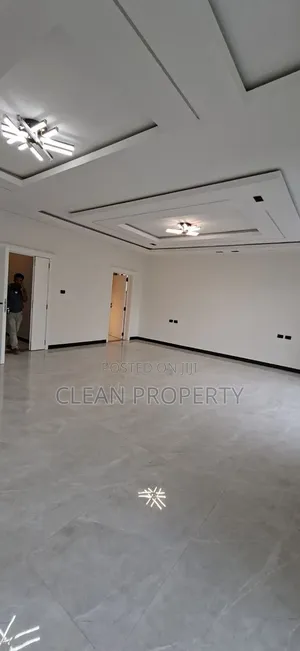 3bdrm Apartment in Clean Properties, Bole for rent