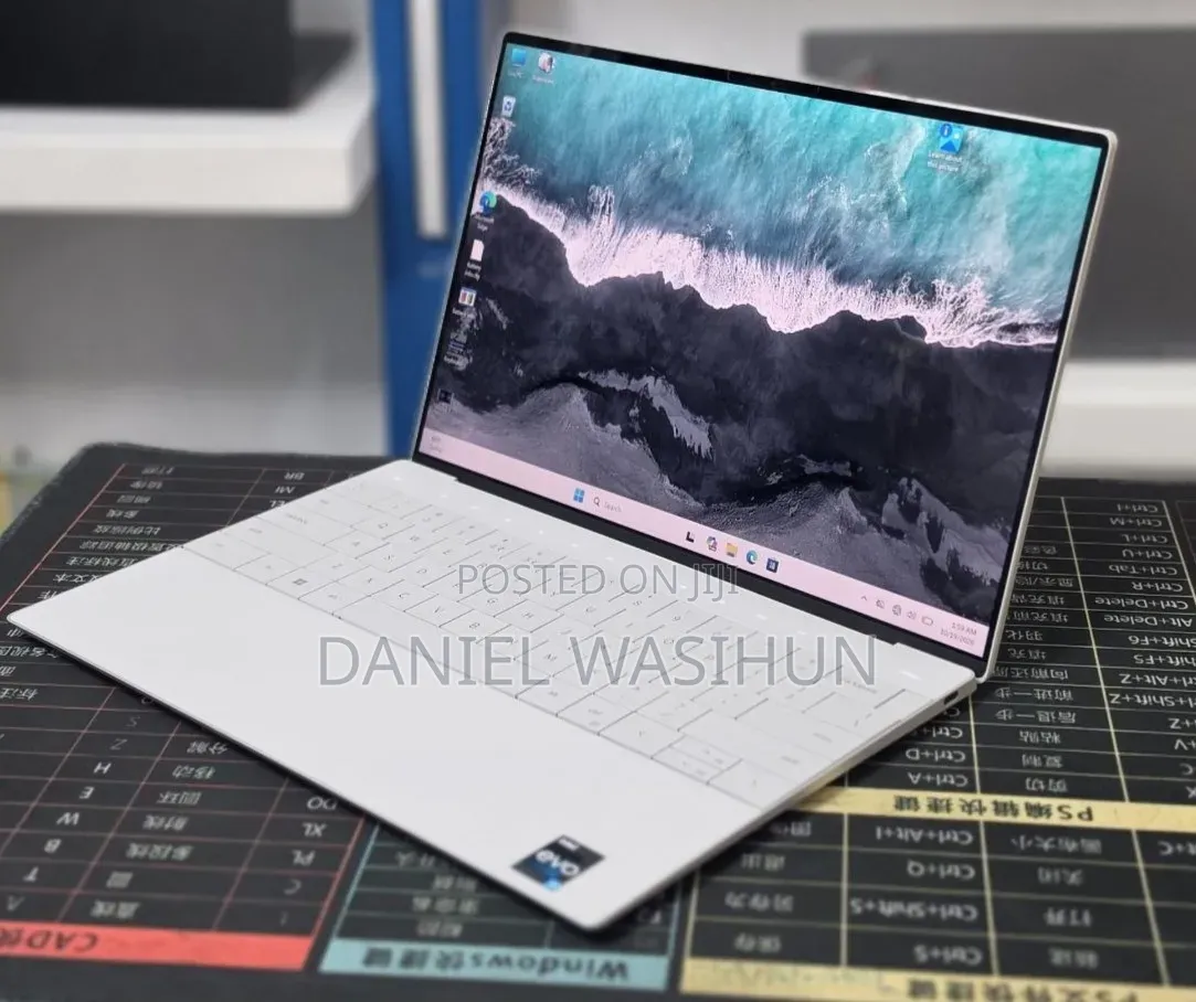 New Laptop Dell XPS 13 16GB Intel Core i7 SSD 512GB