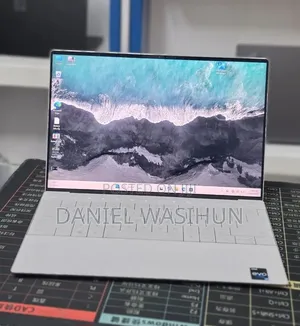New Laptop Dell XPS 13 16GB Intel Core i7 SSD 512GB