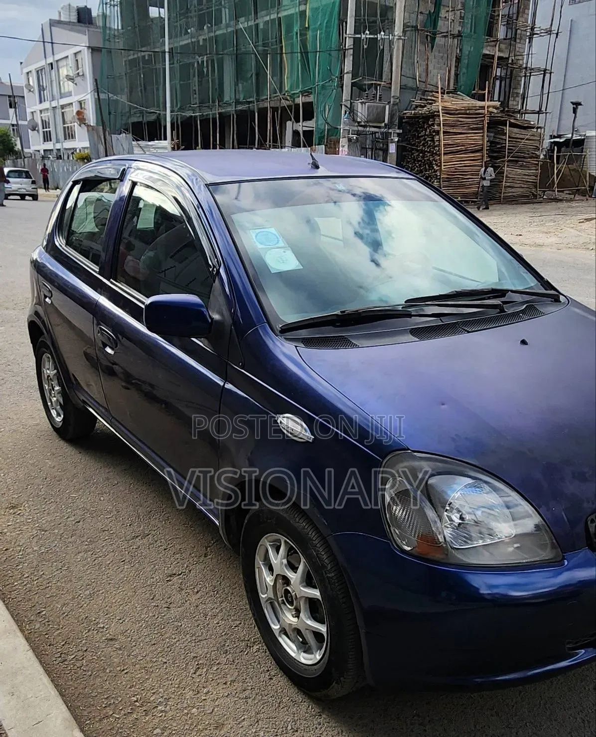 Toyota Vitz 2001 Blue