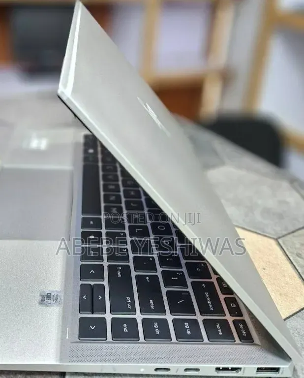 New Laptop HP EliteBook x360 1040 G7 16GB Intel Core i7 SSD 512GB