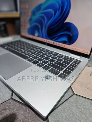 New Laptop HP EliteBook x360 1040 G7 16GB Intel Core i7 SSD 512GB