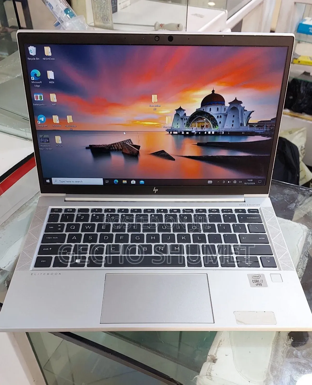 New Laptop HP 16GB Intel Core i7 SSD 512GB