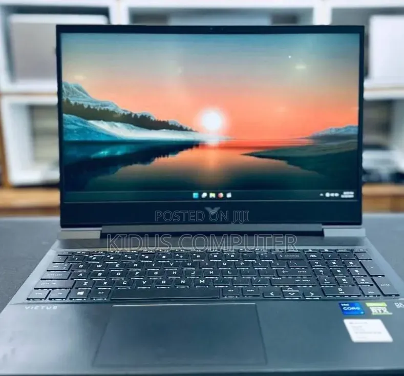 New Laptop HP Victus 15 16GB Intel Core i5 SSD 512GB