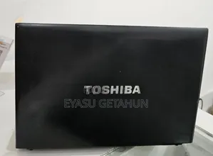 New Laptop Toshiba Portege R830 6GB Intel Core i5 HDD 72GB