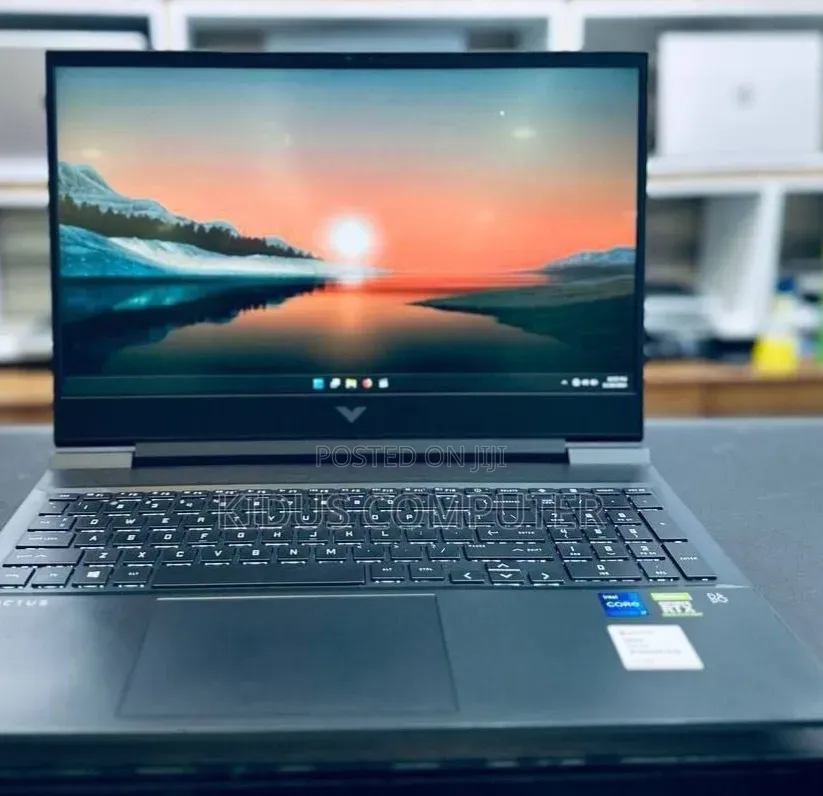 New Laptop HP Victus 15 16GB Intel Core i5 SSD 512GB