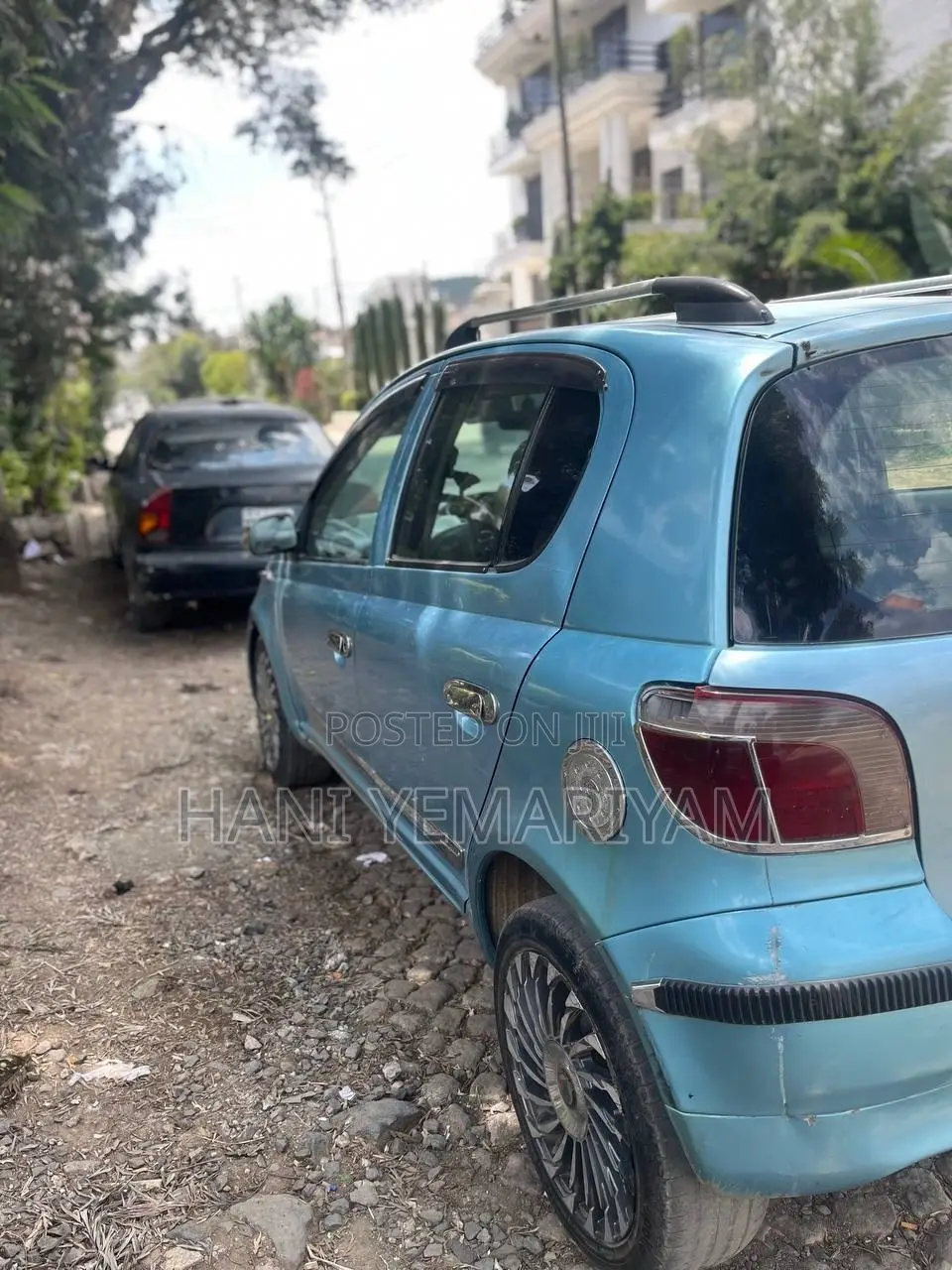 Toyota Vitz 2001 Blue