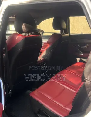 Jetour X70 Plus 2022 Off white