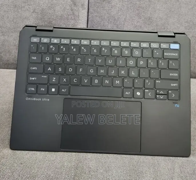 New Laptop HP OmniBook Ultra Flip 14" 16GB Intel Core Ultra 7 SSD 1T