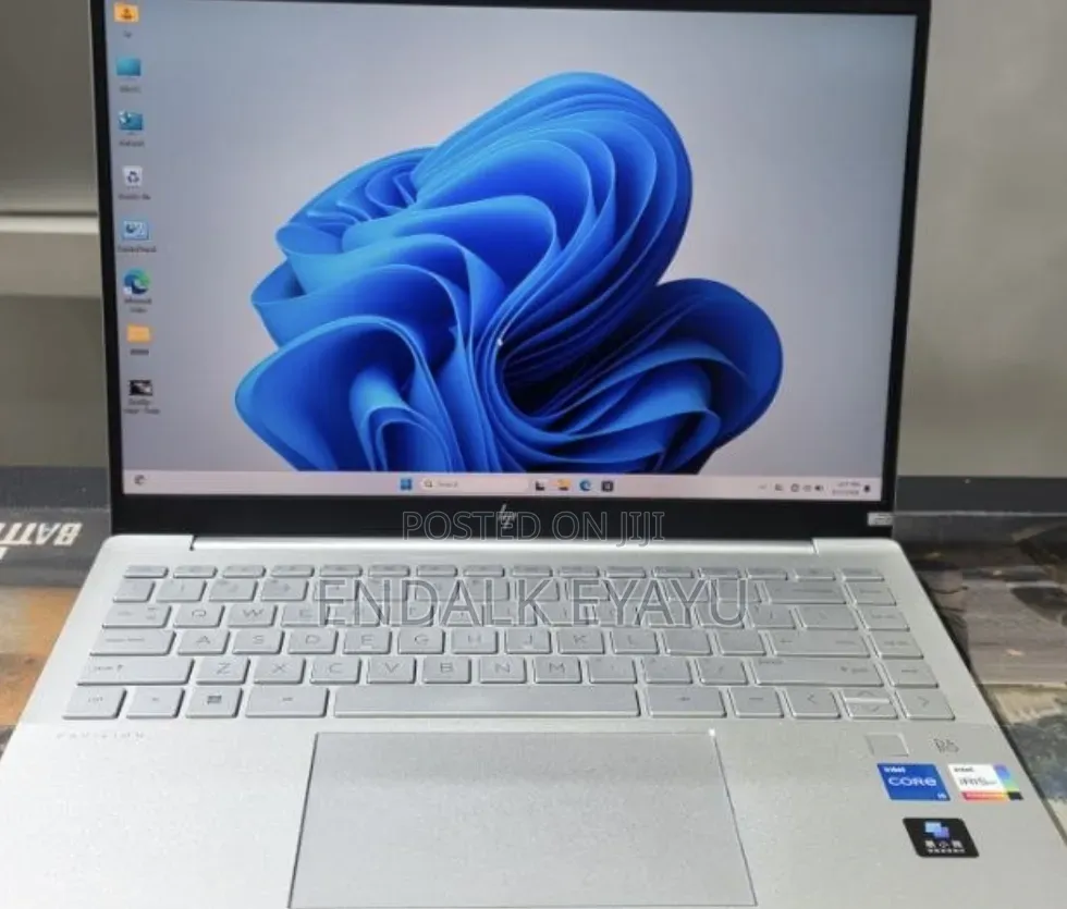 New Laptop HP Pavilion 14 16GB Intel Core i5 SSD 1T