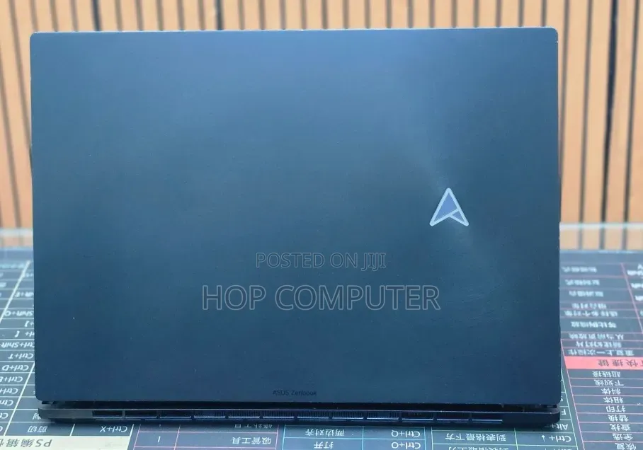 New Laptop Asus Zenbook Duo 32GB Intel Core i9 SSD 1T