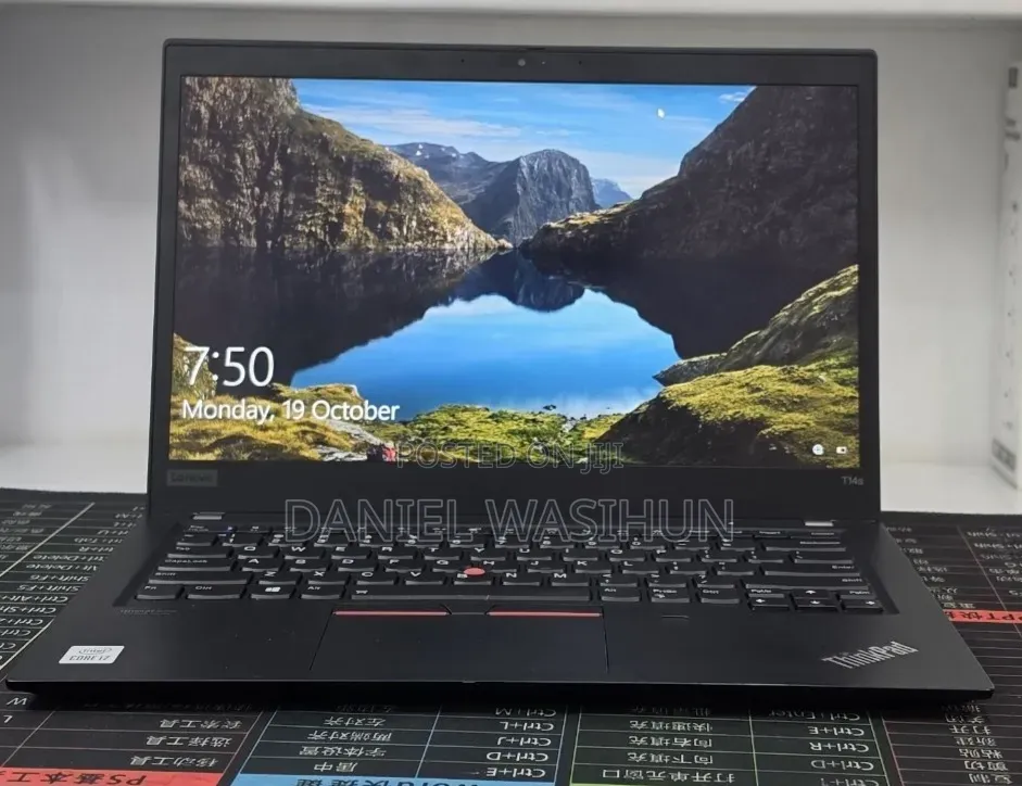 New Laptop Lenovo ThinkPad T14 G1 16GB Intel Core i7 SSD 512GB