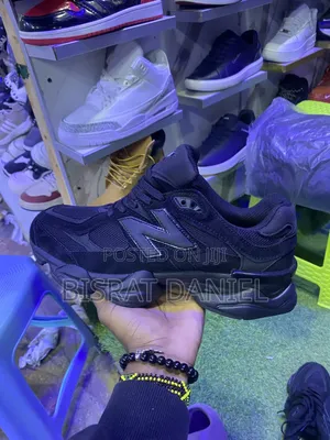 New Balance 9060