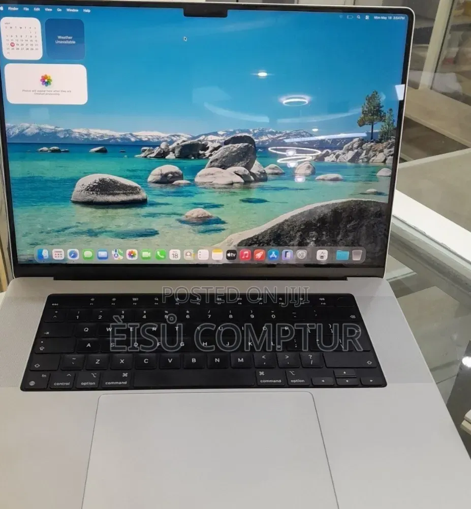 New Laptop Apple MacBook Pro 2021 M1 32GB Apple M1 Pro SSD 1T