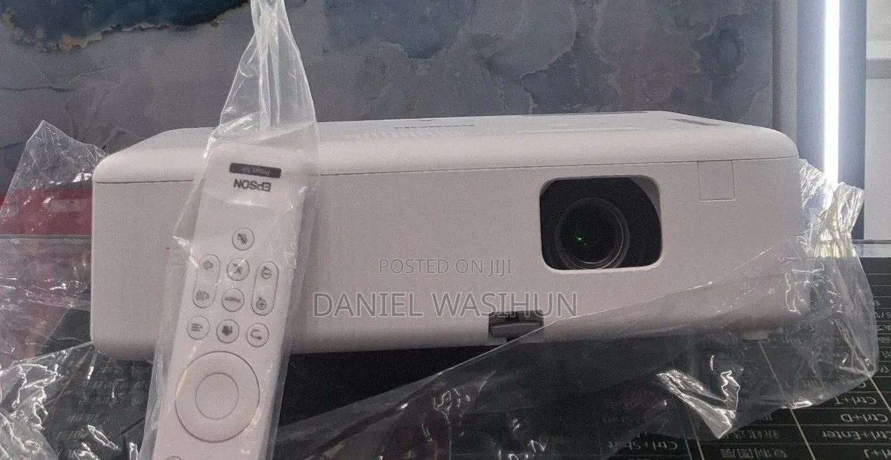 Epson Projecter Co-Wo1