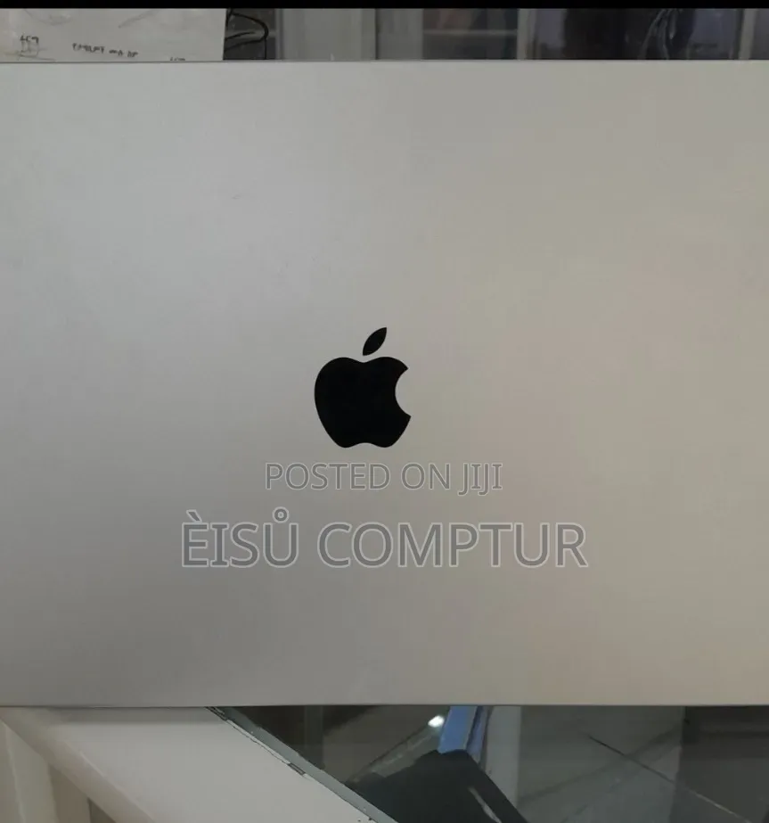 New Laptop Apple MacBook Pro 2021 M1 32GB Apple M1 Pro SSD 1T