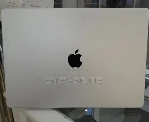 New Laptop Apple MacBook Pro 32GB Apple M1 Pro SSD 1T
