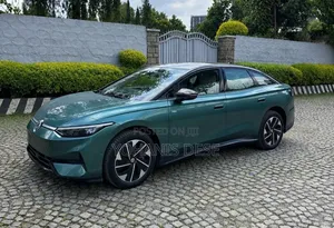 Volkswagen ID.7 2025 Green