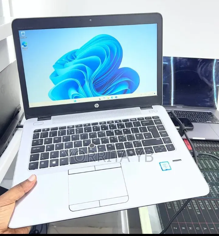 New Laptop HP EliteBook 840 G3 8GB Intel Core i5 HDD 1T