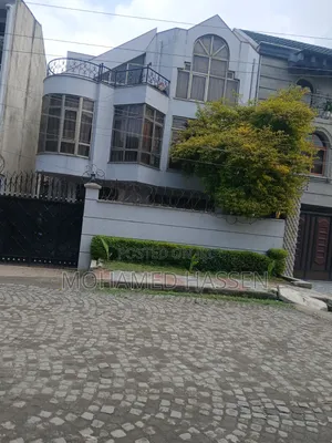 Furnished 4bdrm House in Vila, Bole for sale