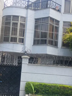 Furnished 4bdrm House in Vila, Bole for sale