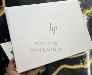 New Laptop HP EliteBook 830 G8 16GB Intel Core i5 SSD 512GB