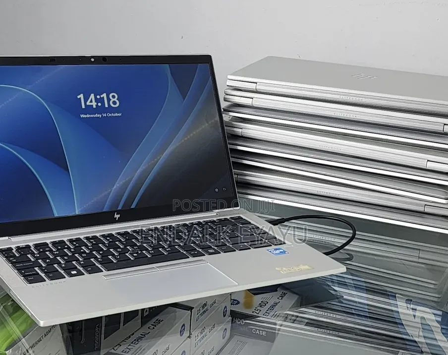 New Laptop HP EliteBook 840 G8 16GB Intel Core i5 SSD 512GB