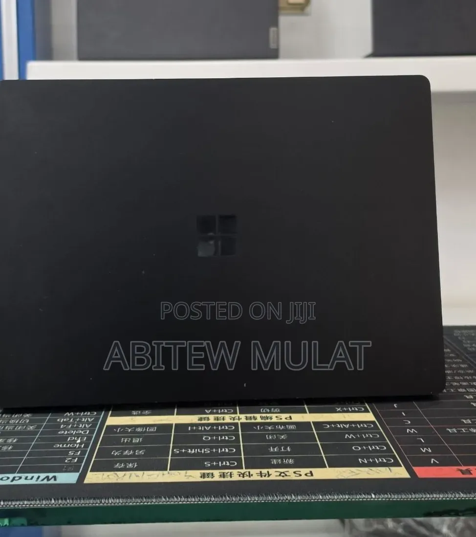 New Laptop Microsoft Surface Laptop 3 16GB Intel Core i7 SSD 256GB