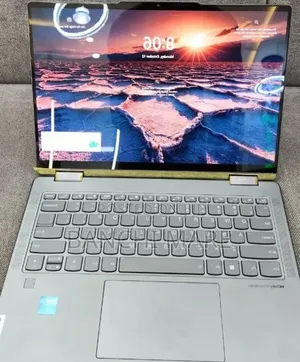 New Laptop Lenovo Yoga 7i 16GB Intel Core Ultra 7 SSD 512GB