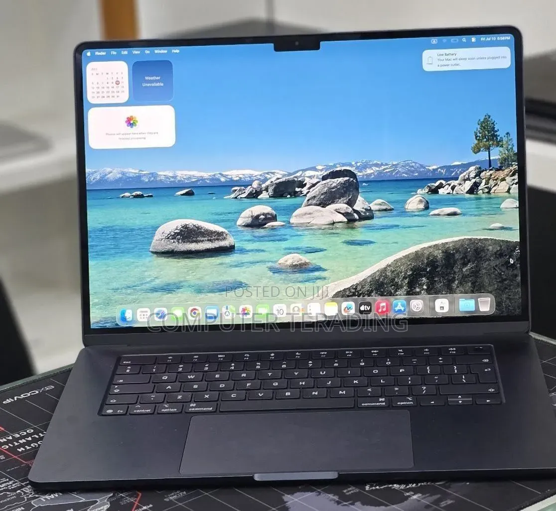 New Laptop Apple MacBook Air 2025 M4 16GB Apple M4 SSD 256GB