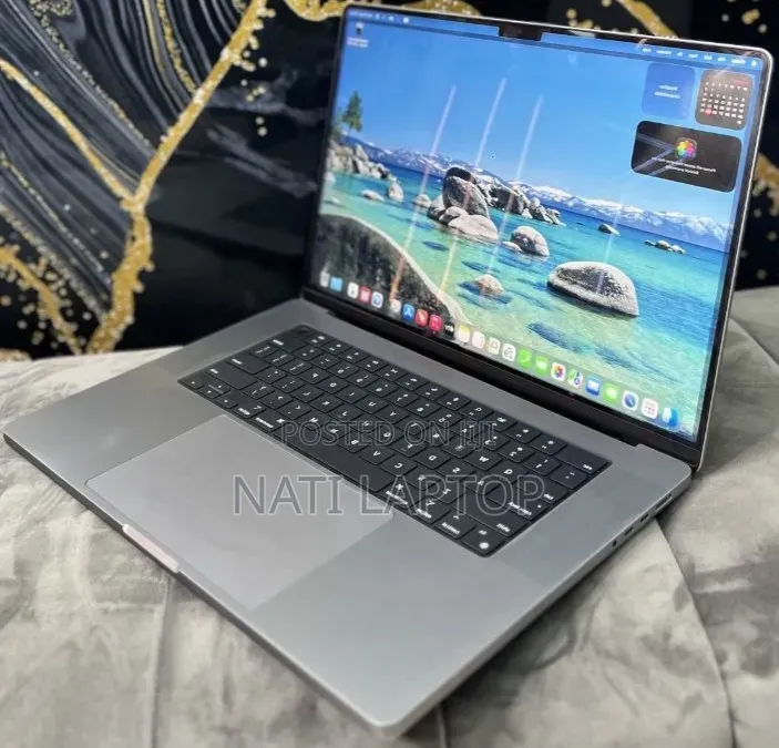 New Laptop Apple MacBook Pro 2021 M1 16GB Apple M1 Pro SSD 512GB