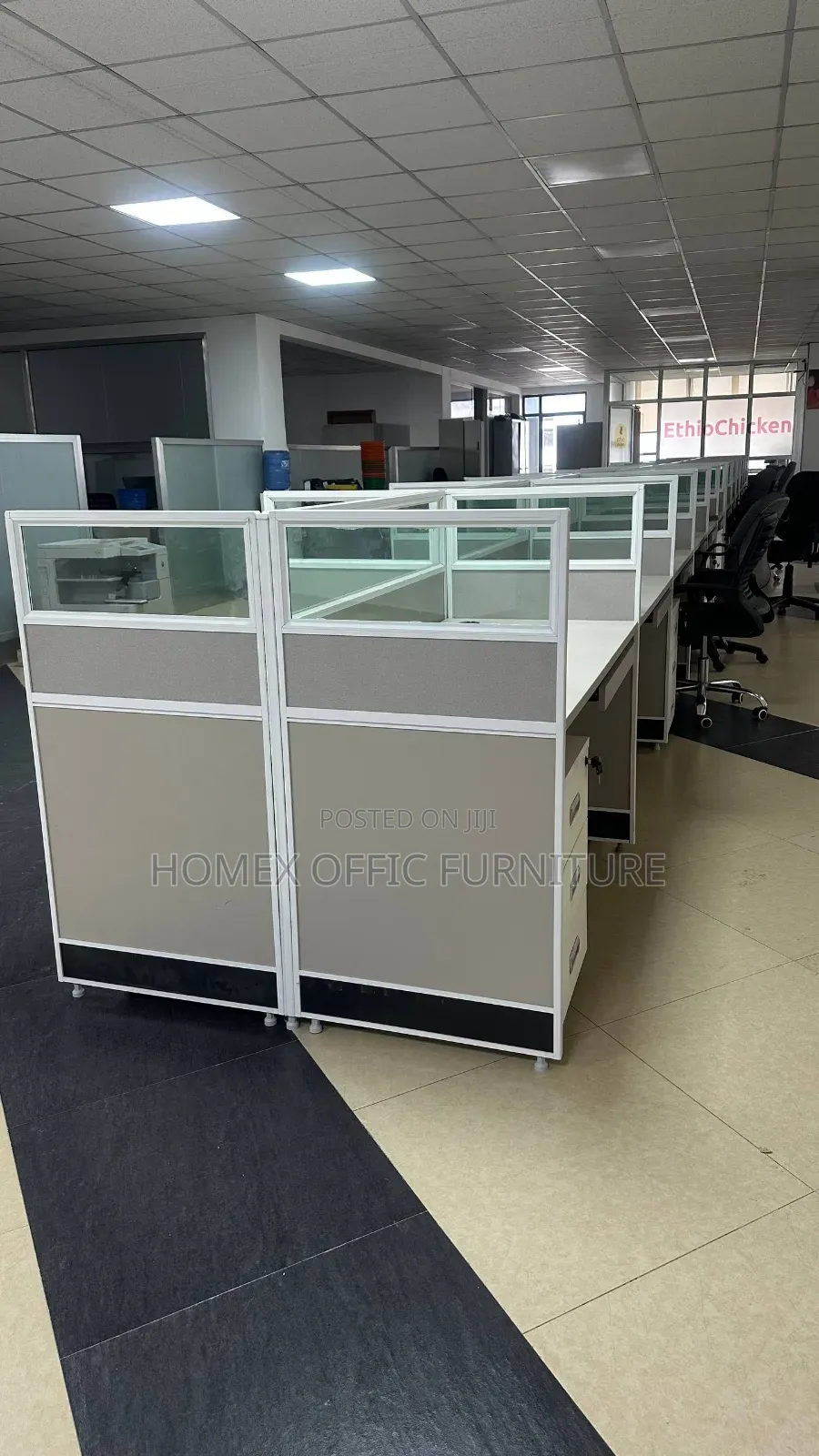 Modern Staff Desk - ዘመናዊ ስታፍ ጠረጼዛ