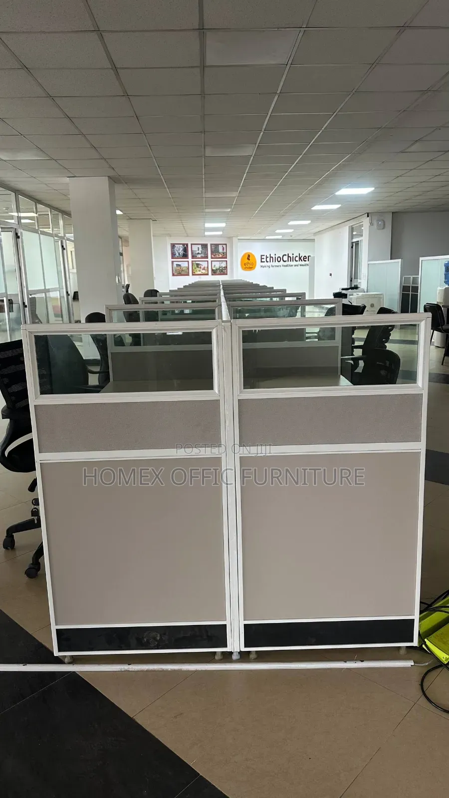 Modern Staff Desk - ዘመናዊ ስታፍ ጠረጼዛ