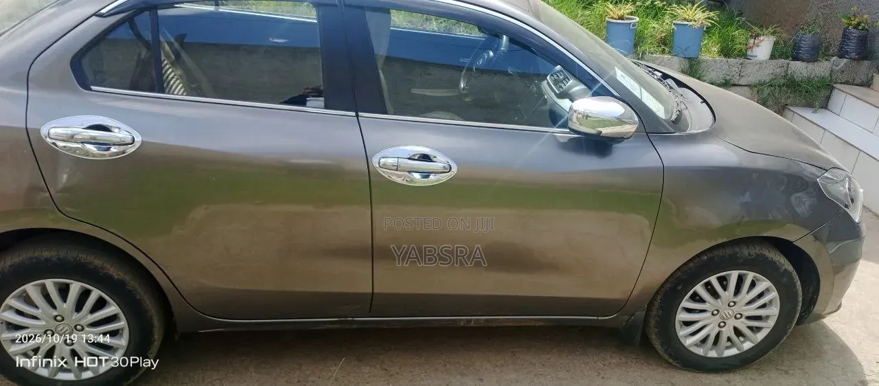 Suzuki Dzire 2022 Gray