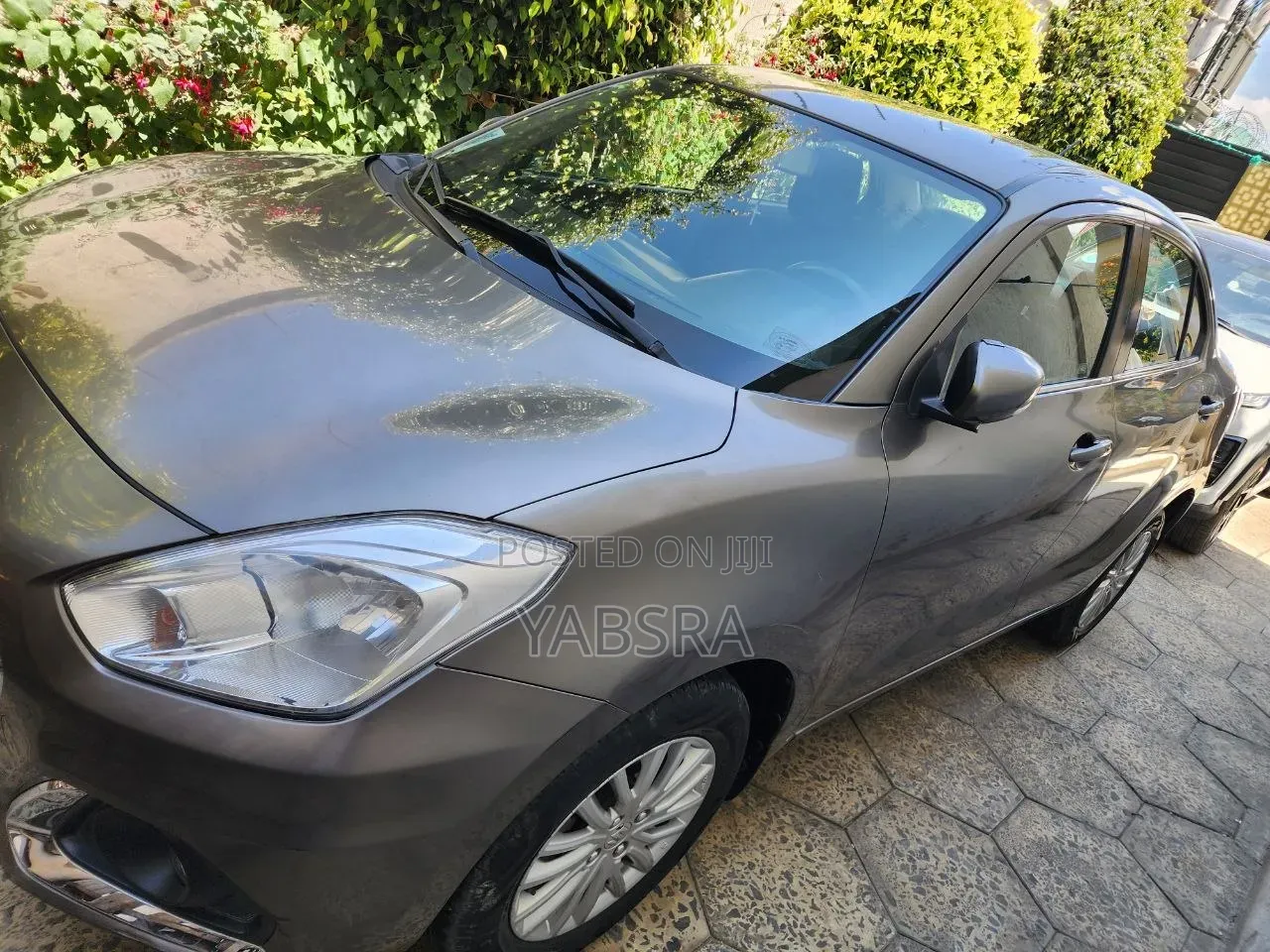 Suzuki Dzire 2022 Gray