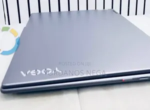 New Laptop Lenovo Yoga Slim 7 16GB AMD Ryzen 7 SSD 512GB