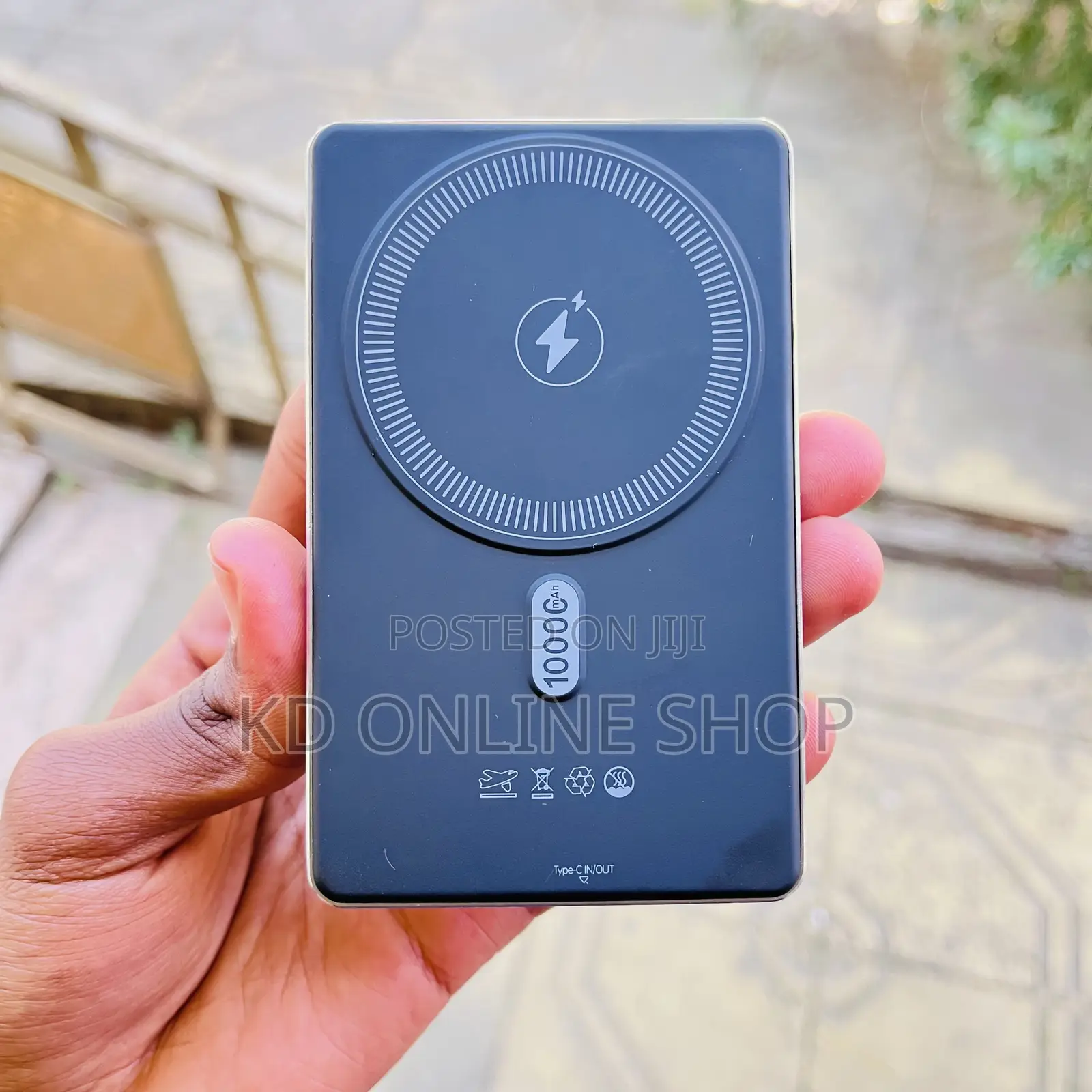 RUGGA’S 10000mAh Magnetic Power Bank
