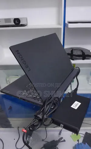 New Lenovo Legion Y7000P IRX9 Gaming Laptop 24GB Intel Core i7 SSD 1T