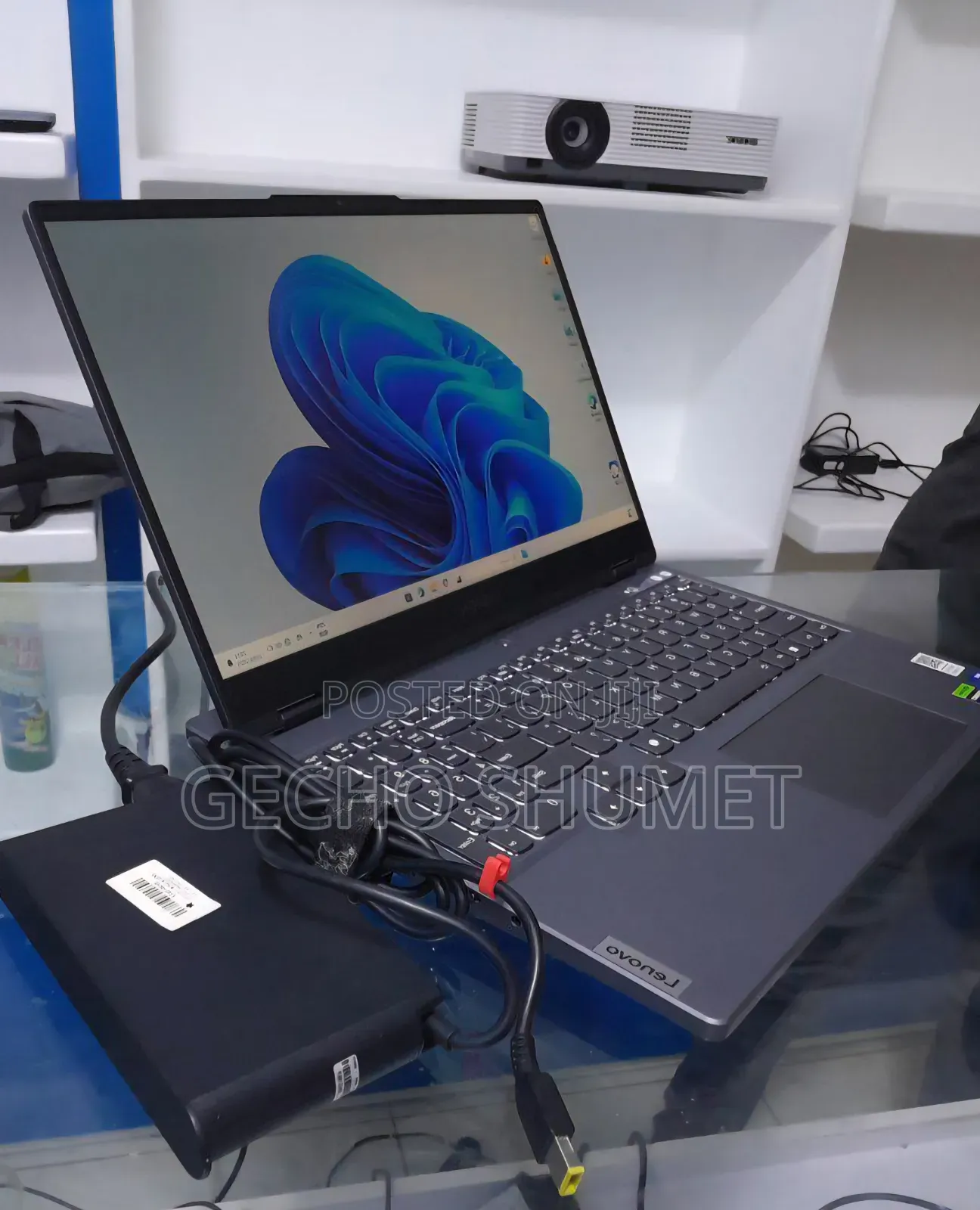 New Lenovo Legion Y7000P IRX9 Gaming Laptop 24GB Intel Core i7 SSD 1T